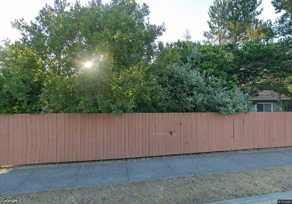 201 Huckleberry Ln, Florence, OR 97439 - photo 1