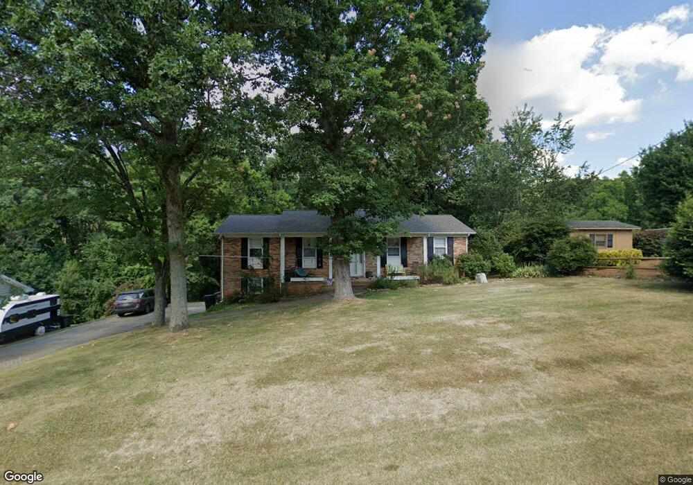 209 Westbury Dr, Asheboro, NC 27205 - photo 1