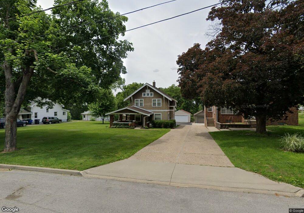 2348 E 28th St, Des Moines, IA 50317 - photo 1