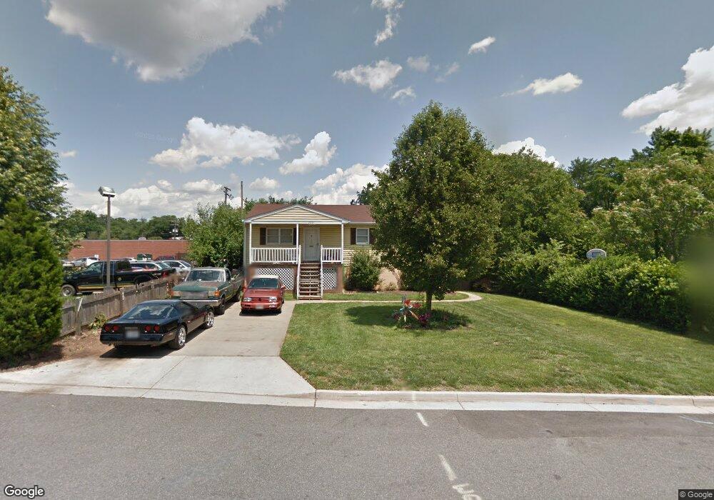 2221 N Emerson St, Arlington, VA 22207 - photo 1