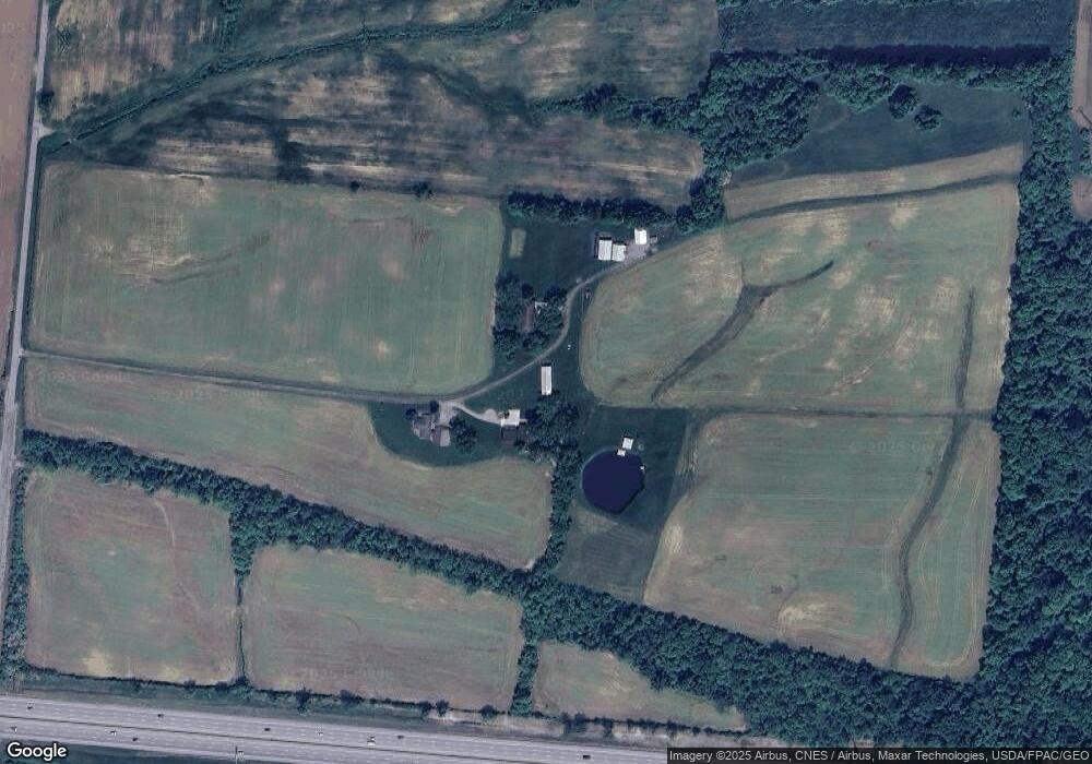 10123 Licking Trail Rd, Thornville, OH 43076 - photo 1