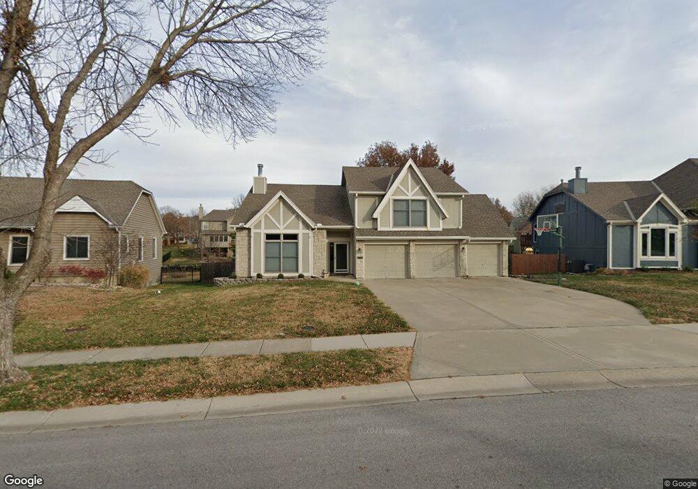 5109 Anderson St, Shawnee, KS 66226 - photo 1