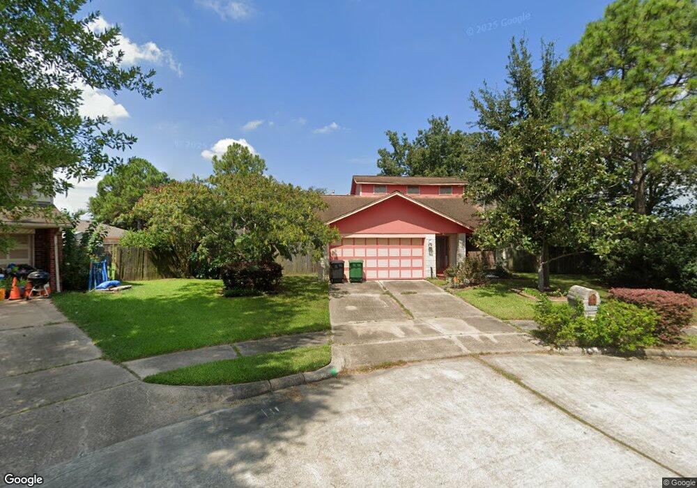 9403 Garden Bridge St, Houston, TX 77075 - photo 1