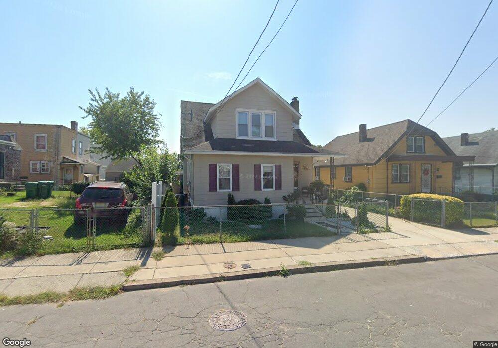 3322 Pleasant St, Camden, NJ 08105 - photo 1