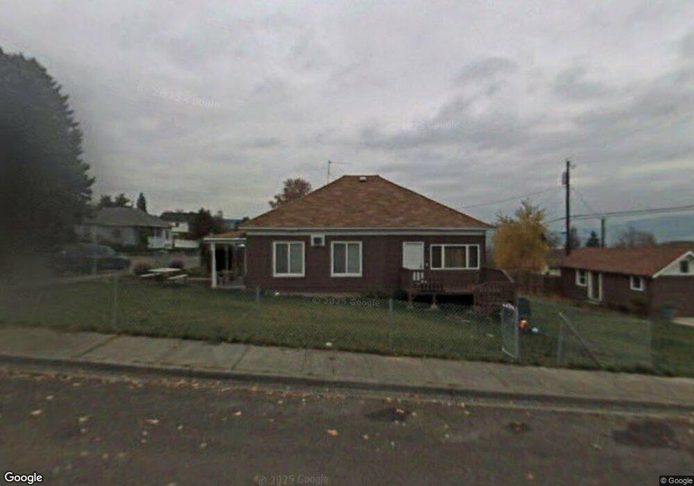 121 E 13th St, the Dalles, OR 97058 - photo 1