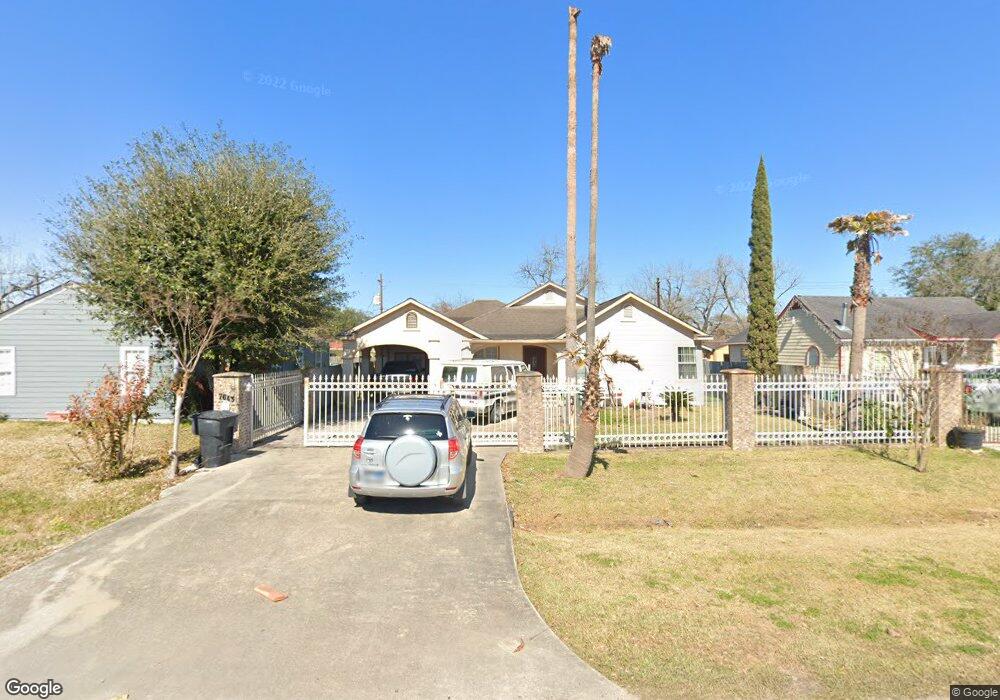 7643 Joplin St, Houston, TX 77087 - photo 1