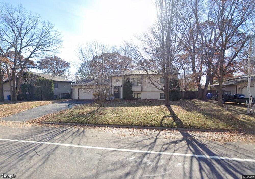 812 11th St N, Sauk Rapids, MN 56379 - photo 1