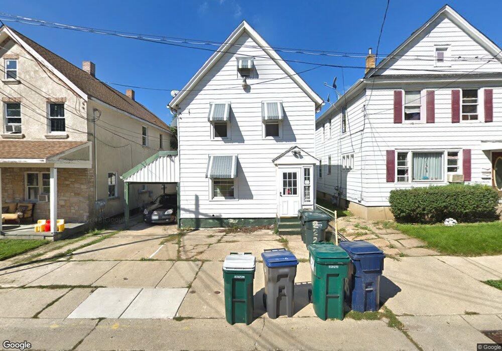 222 Sherman Place, Waukegan, IL 60085 - photo 1