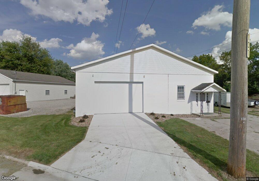 212 W 11th St N, Newton, IA 50208 - photo 1