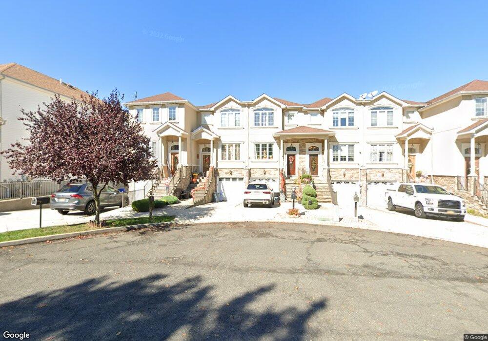 207 Mosely Ave, Staten Island, NY 10312 - photo 1