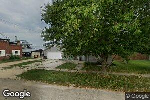 102 E Second St, Leaf River, IL 61047