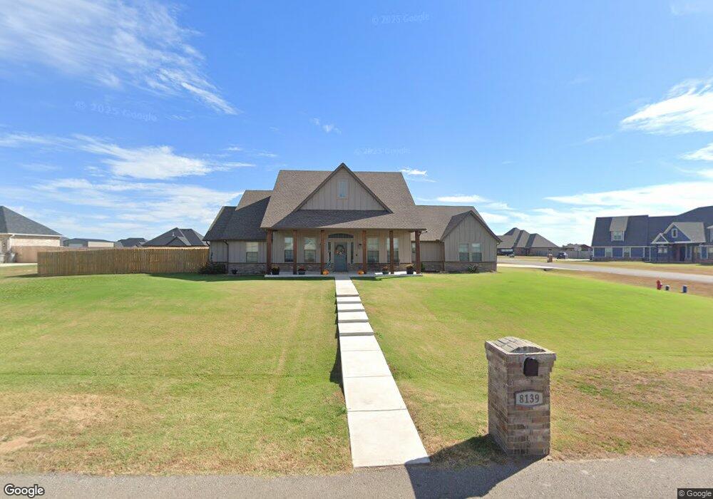 8139 Hunter Ct, Shawnee, OK 74804 - photo 1