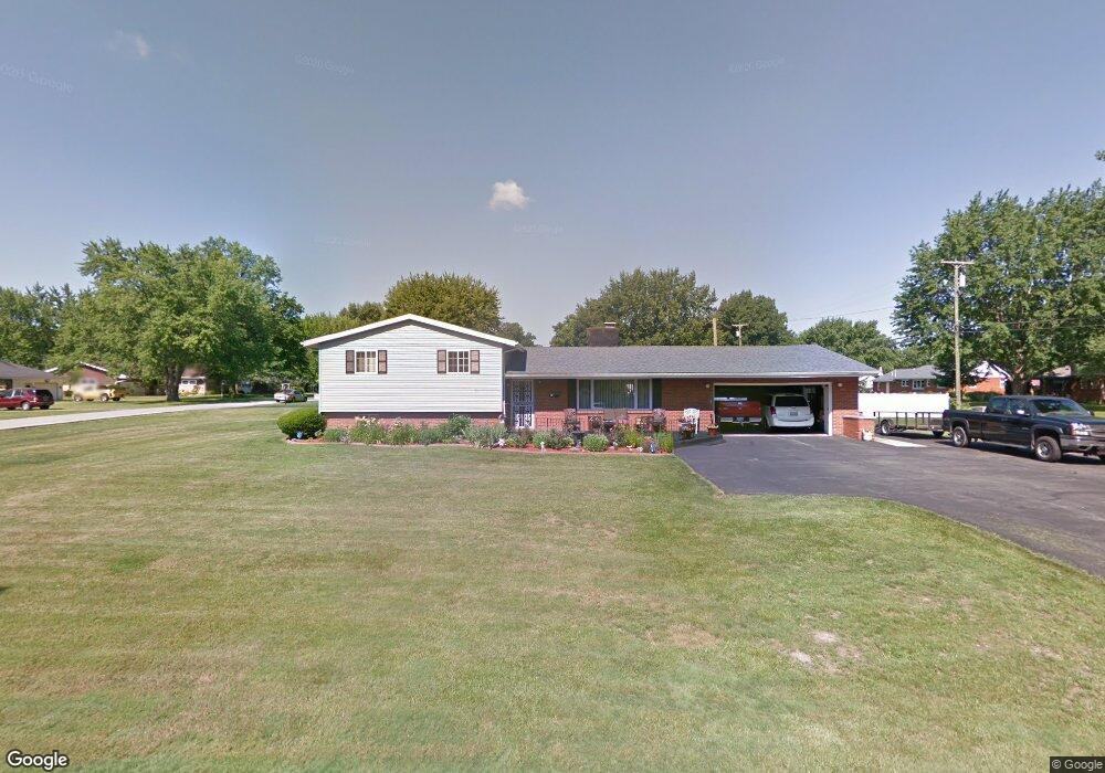 410 Jules Dr, Lima, OH 45805 - photo 1