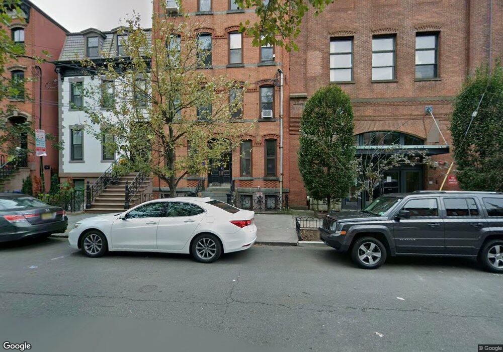 297 Pavonia Ave unit 2/3R, Jersey City, NJ 07302 - photo 1