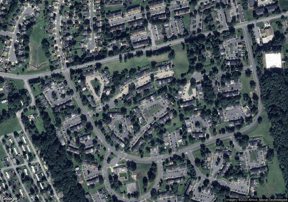 1380 Harford Square Dr, Edgewood, MD 21040 - photo 1