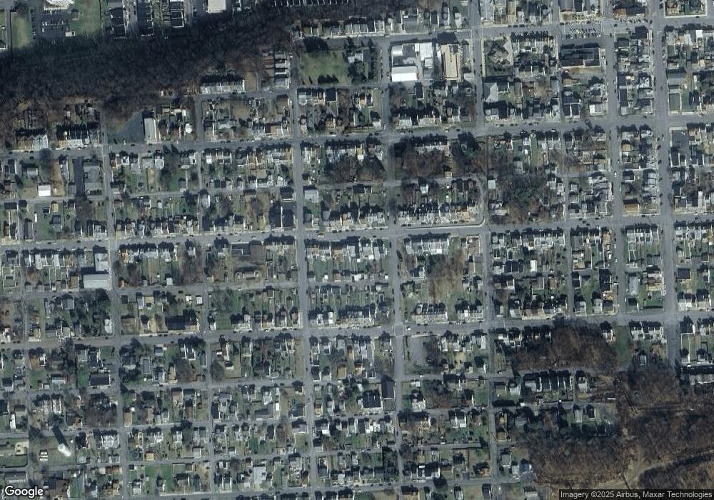 1018 W Pine St, Coal Township, PA 17866 - photo 1