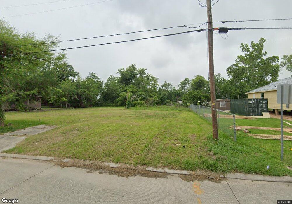 708 Kingsley St, Lake Charles, LA 70601 - photo 1