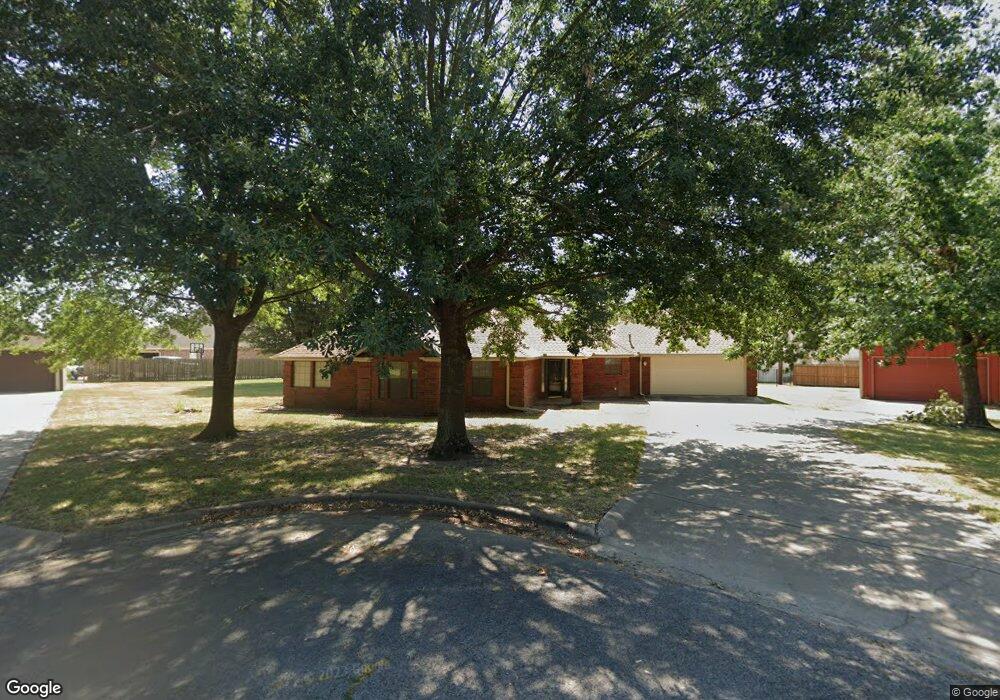 505 Mockingbird St, Bonham, TX 75418 - photo 1