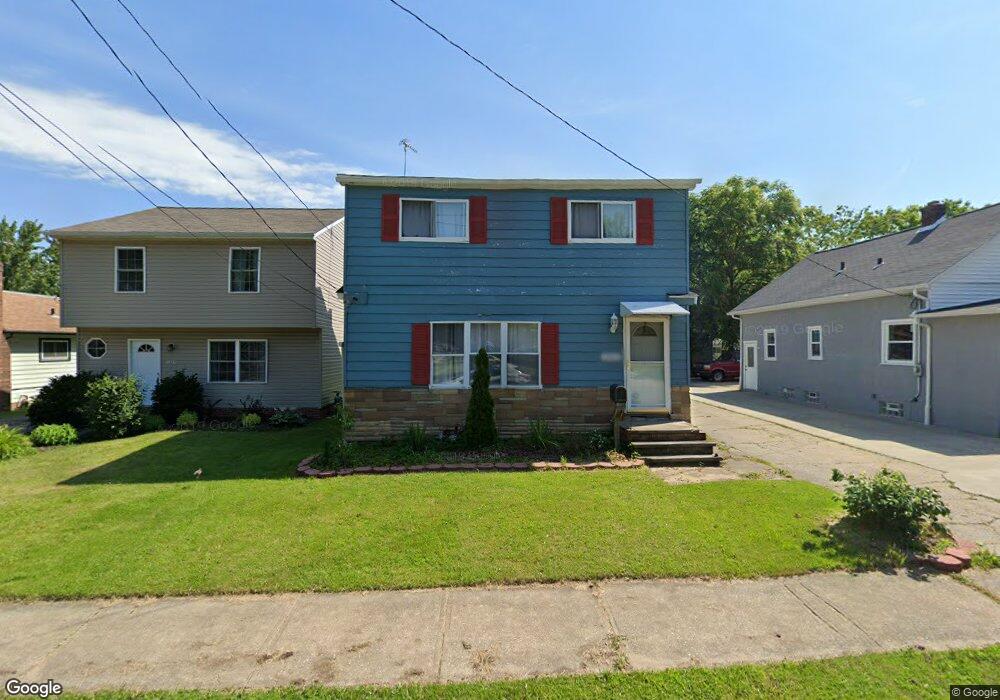 1903 E 296th St, Wickliffe, OH 44092 - photo 1