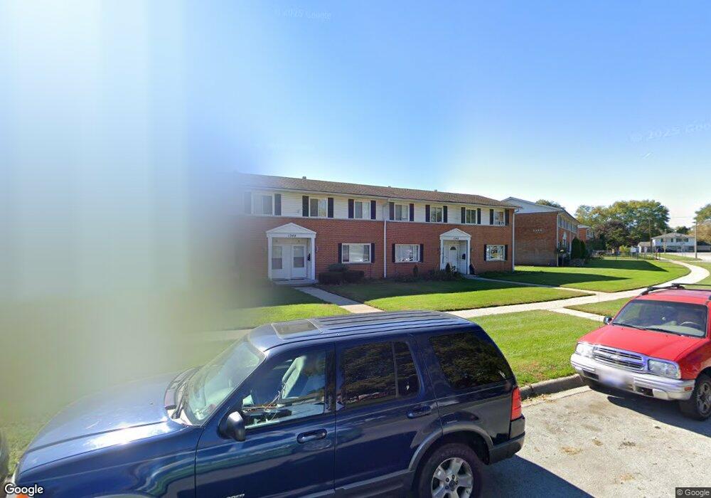 1340 Monomoy St unit D, Aurora, IL 60506 - photo 1