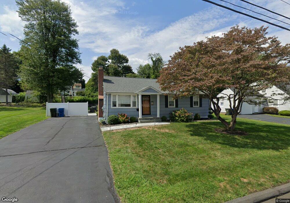 23 Schultz Rd, Berlin, CT 06037 - photo 1