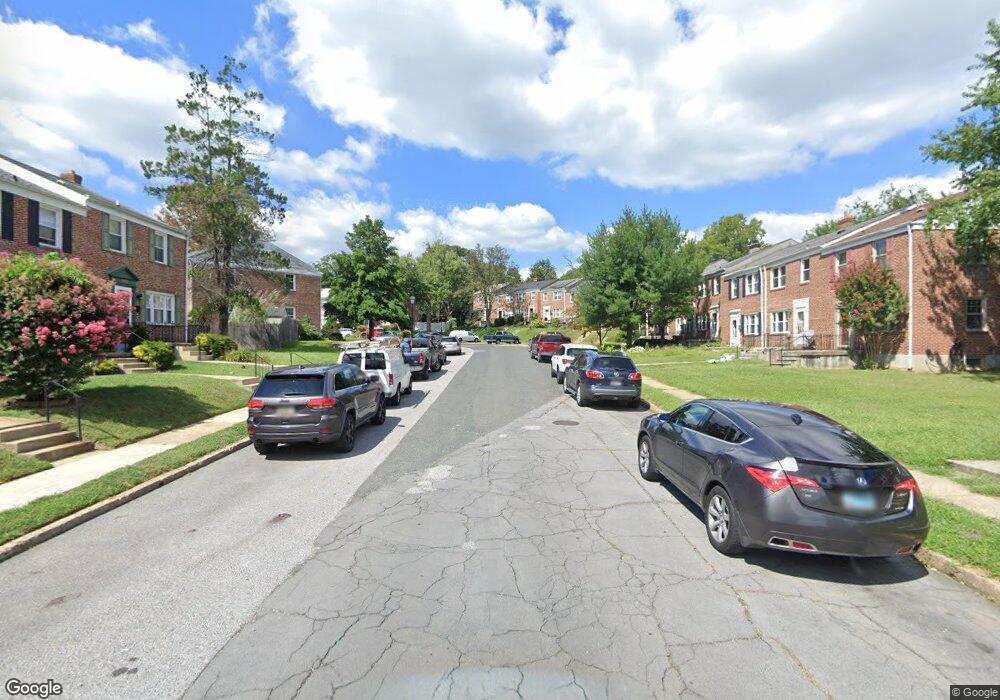 211 E Medwick, Baltimore, MD 21228 - photo 1