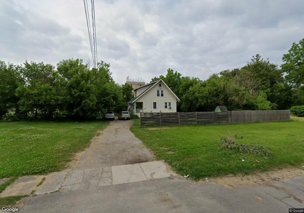 2119 Bennett Ct, Flint, MI 48506 - photo 1