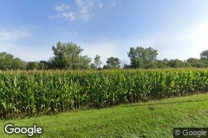 10 E Wood St, Basco, IL 62313