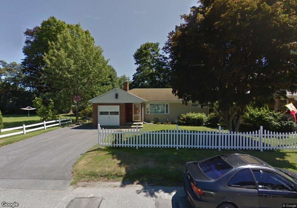 20 Mahan St, New London, CT 06320 - photo 1