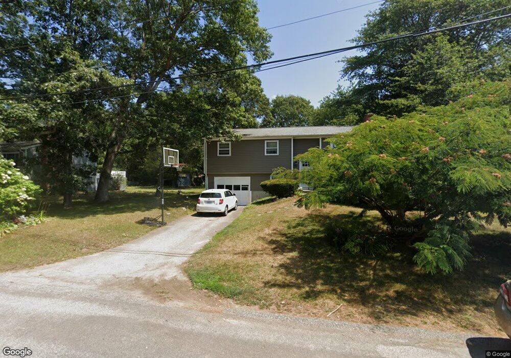 42 Overhill Rd, Wakefield, RI 02879 - photo 1