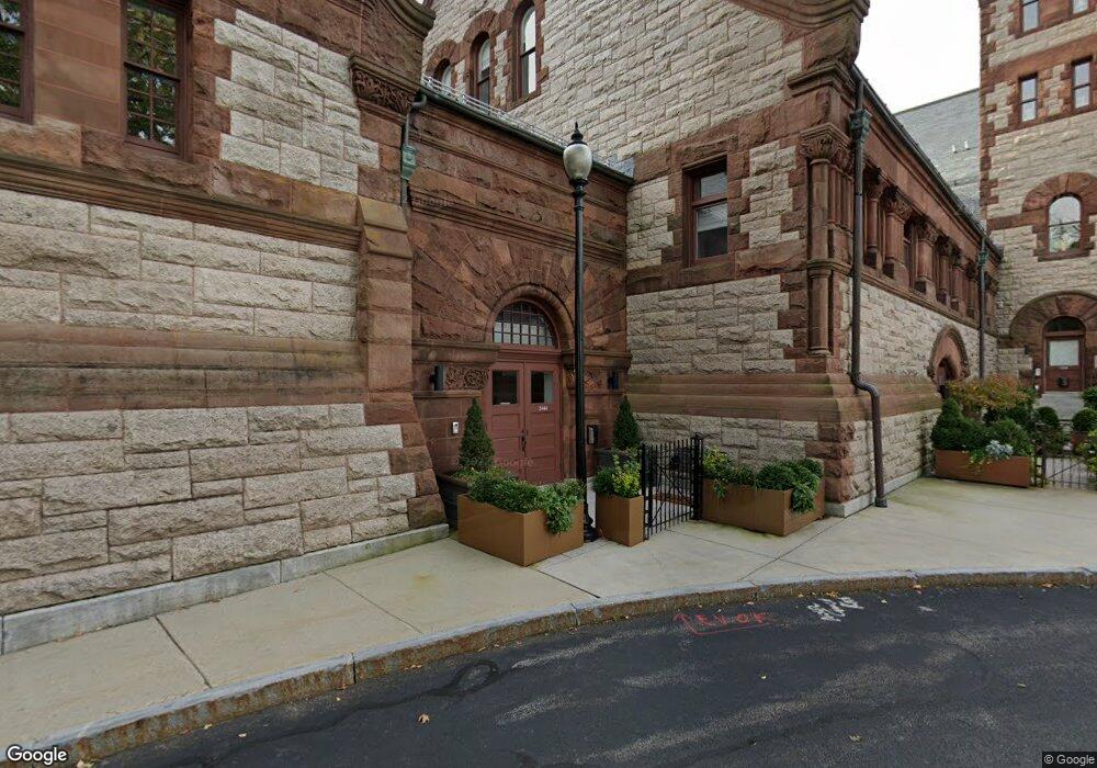 2444 Beacon St unit Worthington, Chestnut Hill, MA 02467 - photo 1