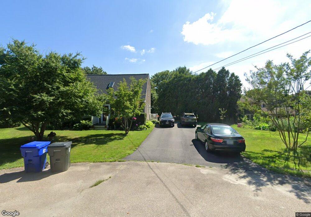 101 Hezekiah Ct, Warren, RI 02885 - photo 1