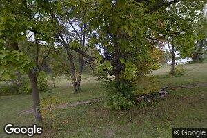 306 SE 14th St, Leon, IA 50144