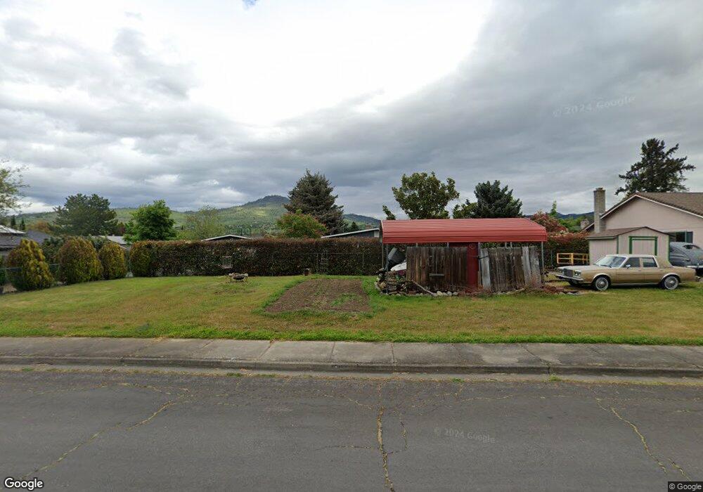 1382 Severson Dr, Medford, OR 97504 - photo 1