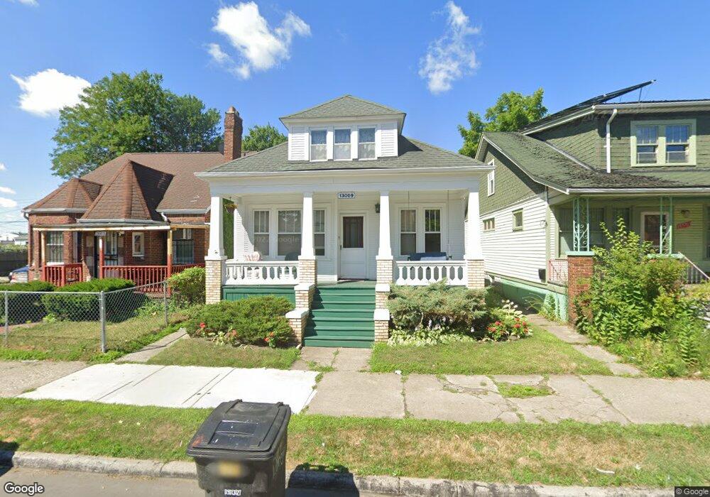 13009 Klinger St, HamtraMcK, MI 48212 - photo 1