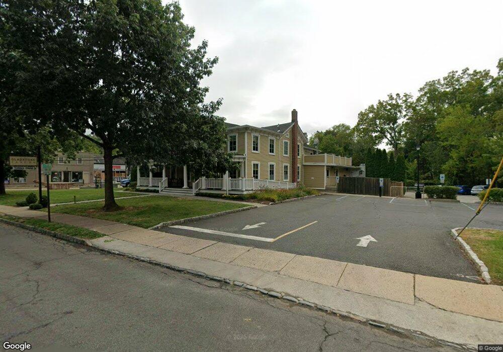 273 Main St, Gladstone, NJ 07934 - photo 1