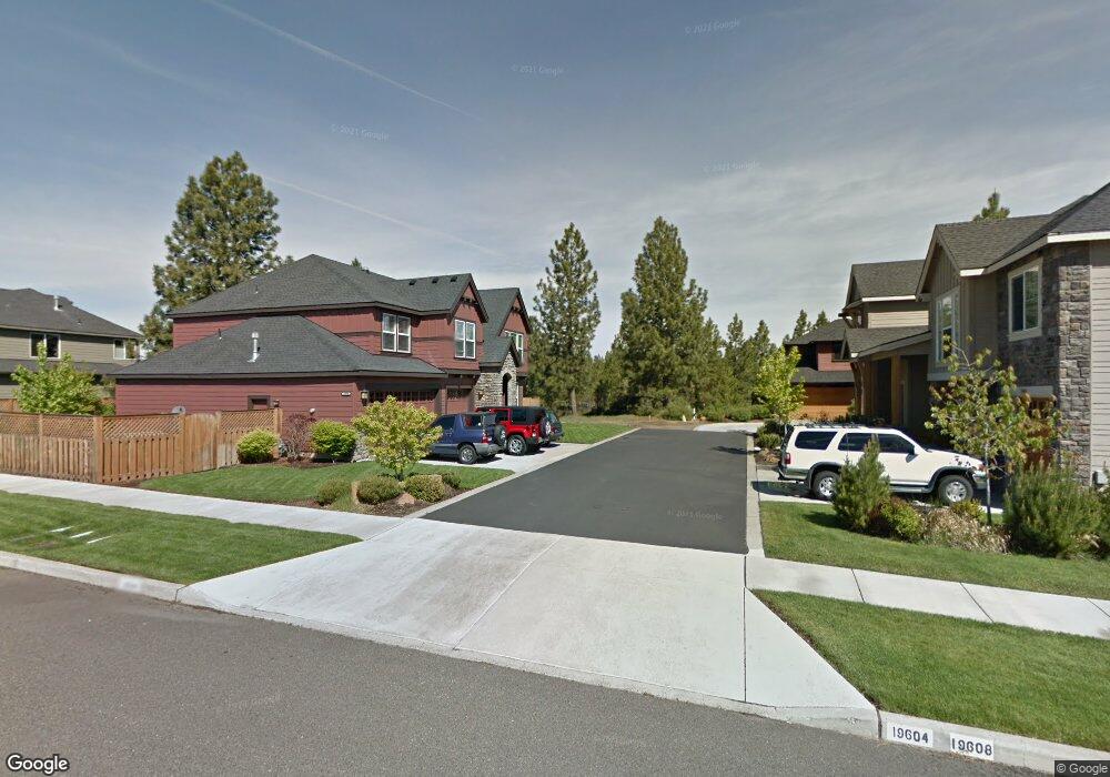 19600 SW Hollygrape St, Bend, OR 97702 - photo 1