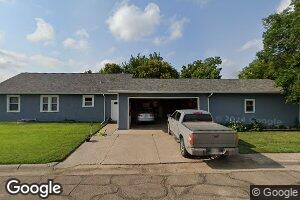 401 Grant St, Quinter, KS 67752