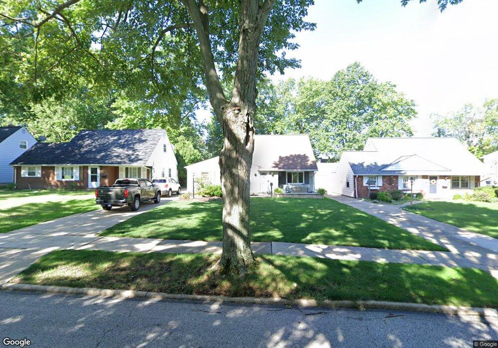 25540 Chatworth Dr, Euclid, OH 44117 - photo 1