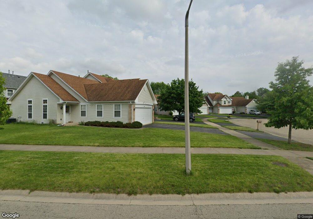 422 Prairieview Dr unit 2, Oswego, IL 60543 - photo 1