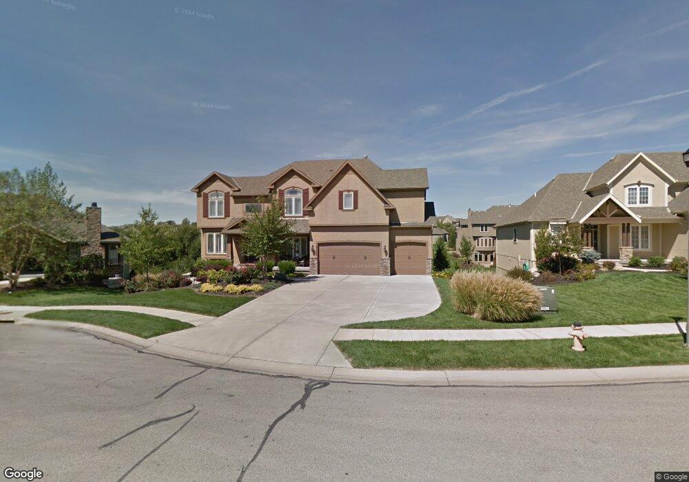 8152 Bittersweet Dr, Lenexa, KS 66220 - photo 1