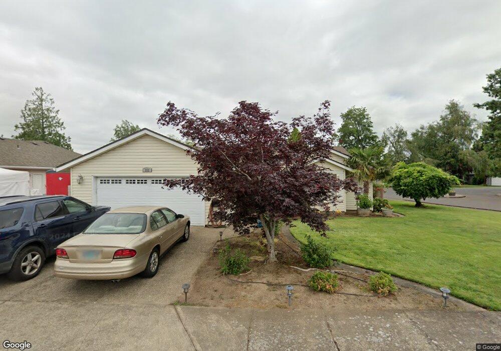 552 S Oak Place, Canby, OR 97013 - photo 1