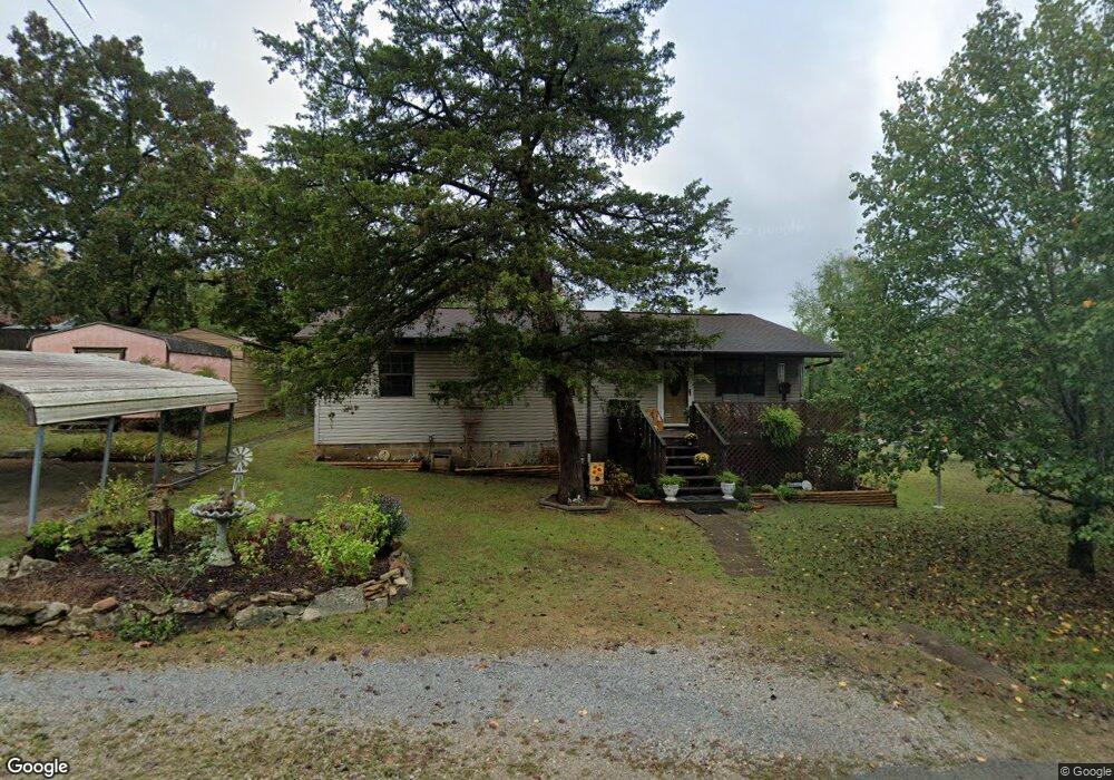 402 S 9th St, Flippin, AR 72634 - photo 1
