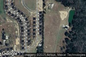 3969 Landings Cir, Hahira, GA 31632