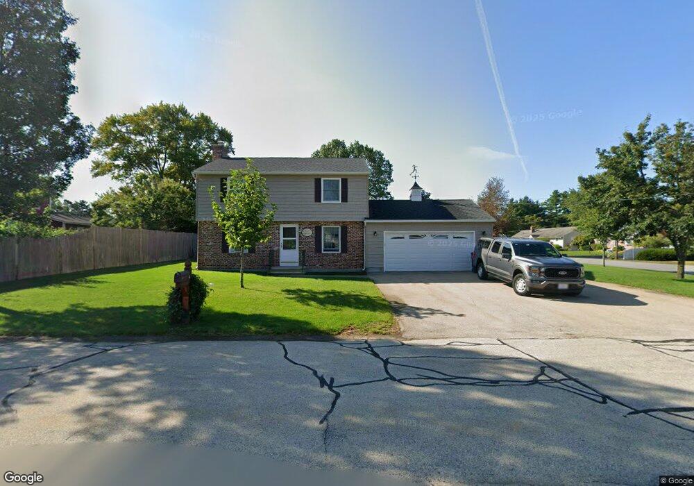 4 Juniper Ln, Nashua, NH 03063 - photo 1