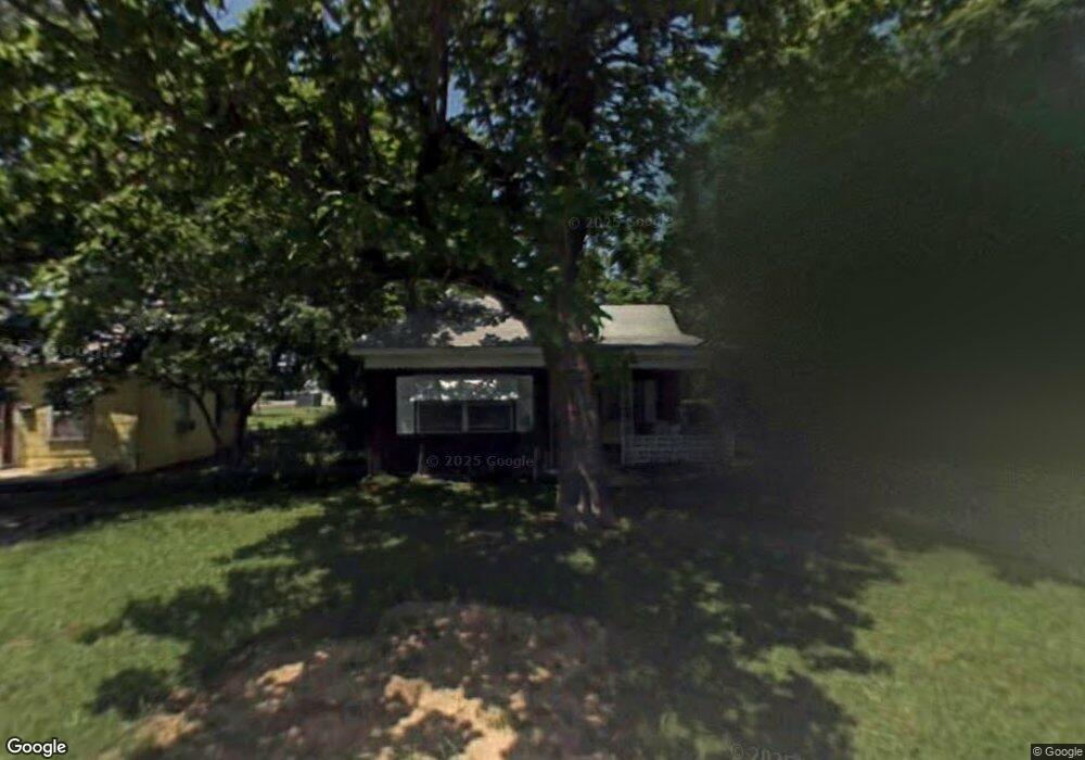 722 W 17th St, Ada, OK 74820 - photo 1
