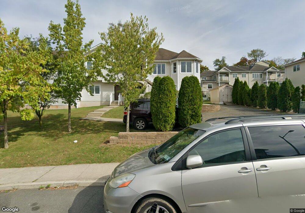 11 Hammond St unit 13, Monsey, NY 10952 - photo 1