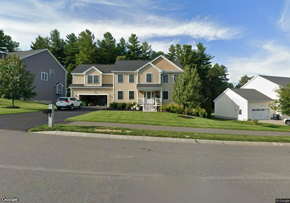 8 Ballerina Ct, Nashua, NH 03062 - photo 1