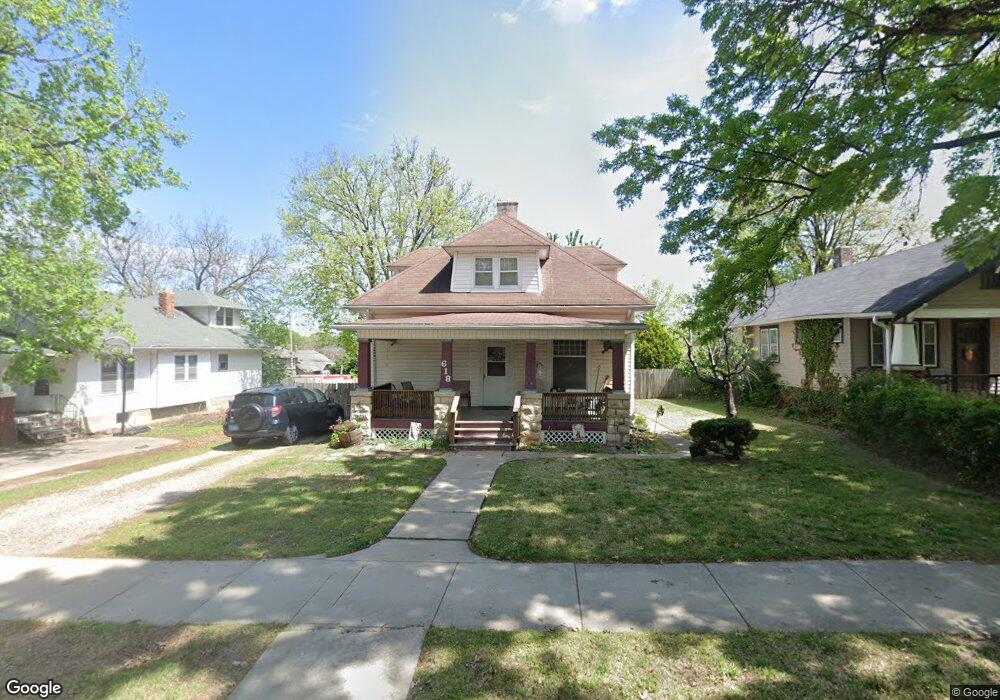 618 SW Lindenwood Ave, Topeka, KS 66606 - photo 1