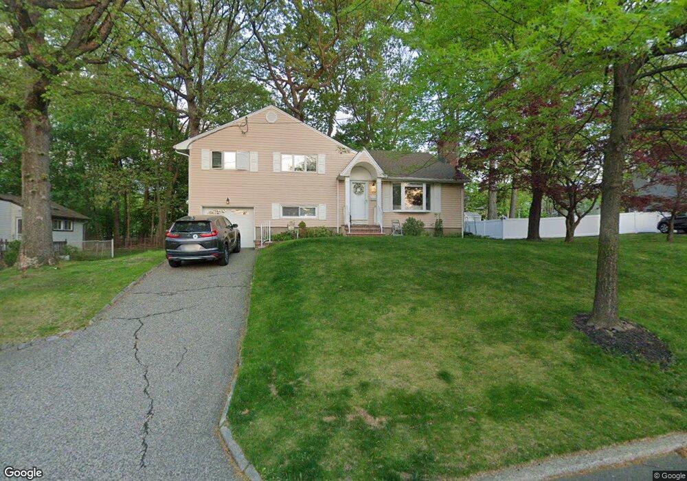 100 Oak Dr, Cedar Grove, NJ 07009 - photo 1